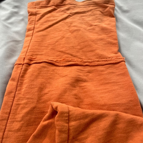 Orange pants - Picture 3 of 6